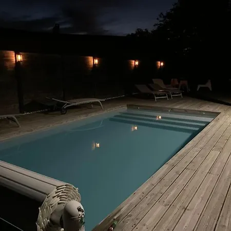En Bois Moderne Avec Piscine Chauffee La Teste-de-Buch